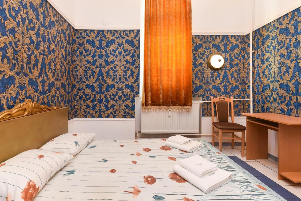 Historical Lion'S Bridge 1-Bedroom Apartment By Flat Mаnager โซเฟีย ภายนอก รูปภาพ